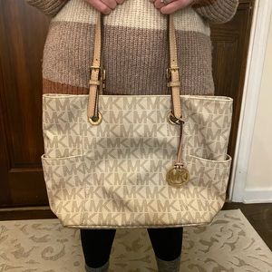 Michael Kors tote